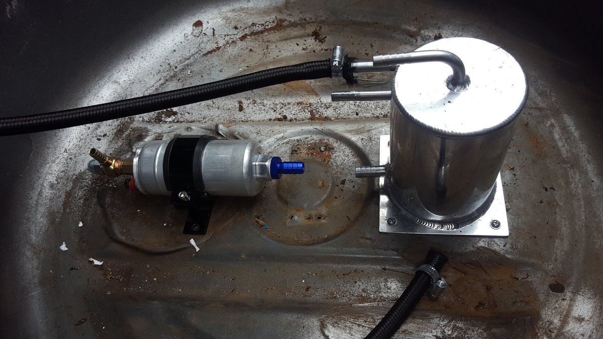 Fuel pump fittings
